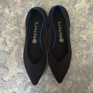 Rothy’s black pointy, 10.5